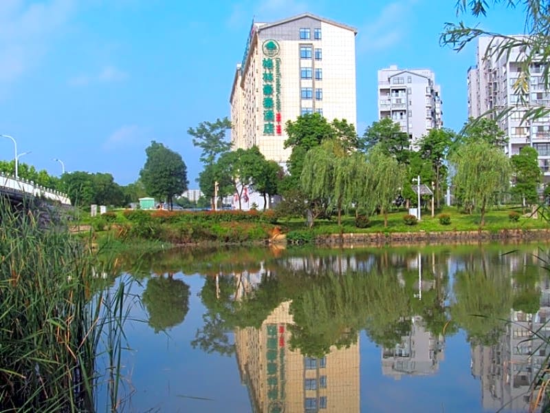 GreenTree Inn Chizhou Pingtian Lake Qingfeng Avenue Business Hotel
