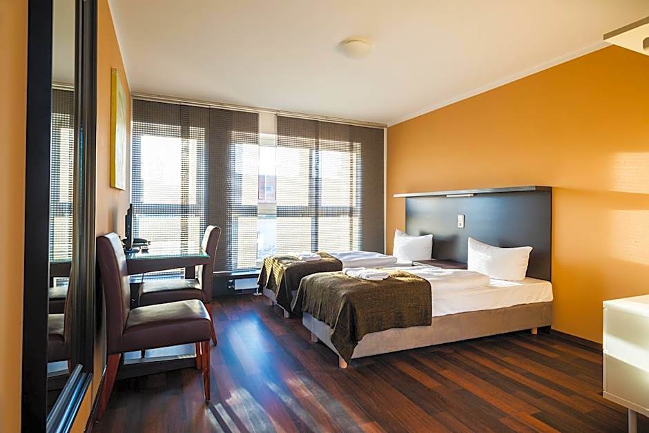 Apple City Hotel