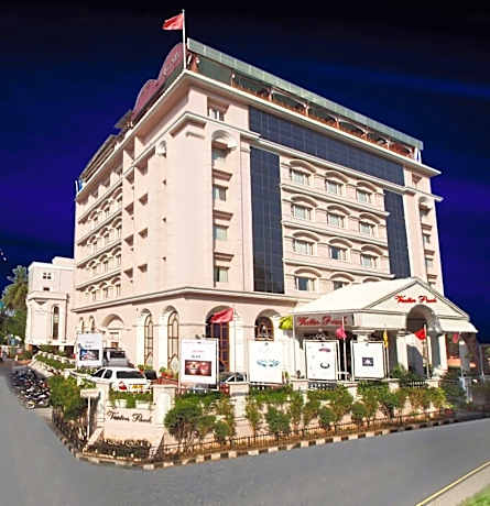 Vestin Park Chennai Hotel