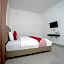 OYO 443 Hotel Barlian