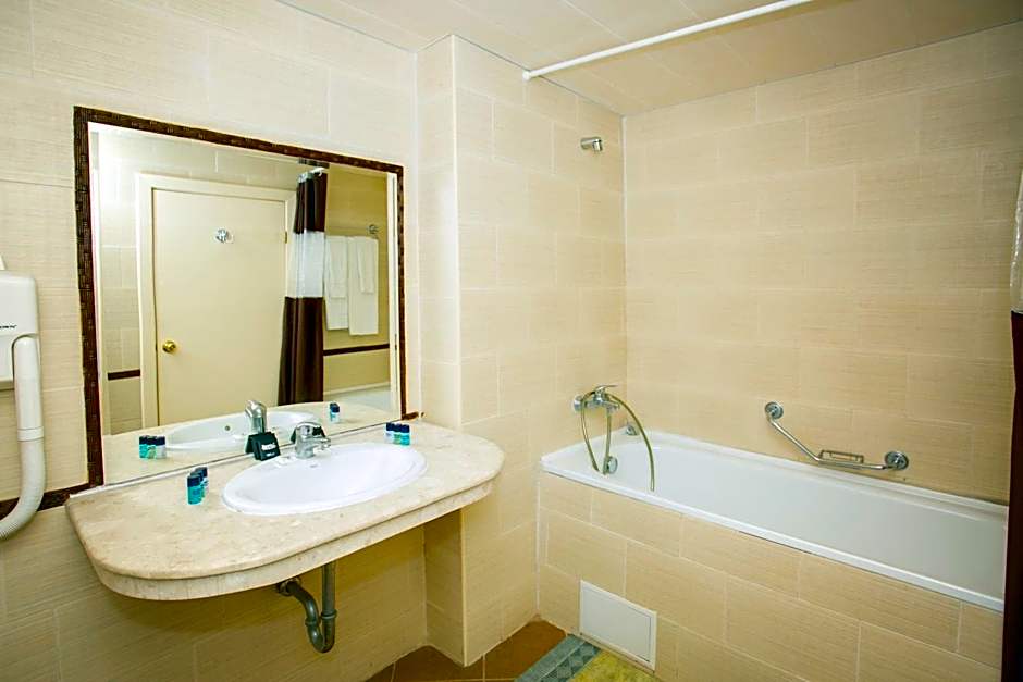 Imperial Palace Hotel