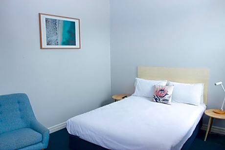 Grand Hotel Rockdale