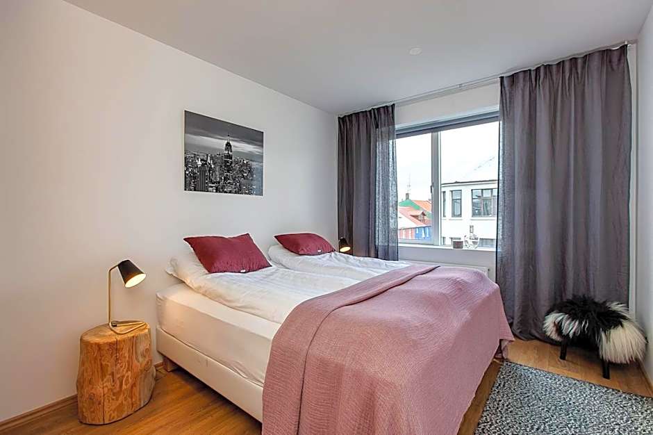 Tyr Apartments by Heimaleiga