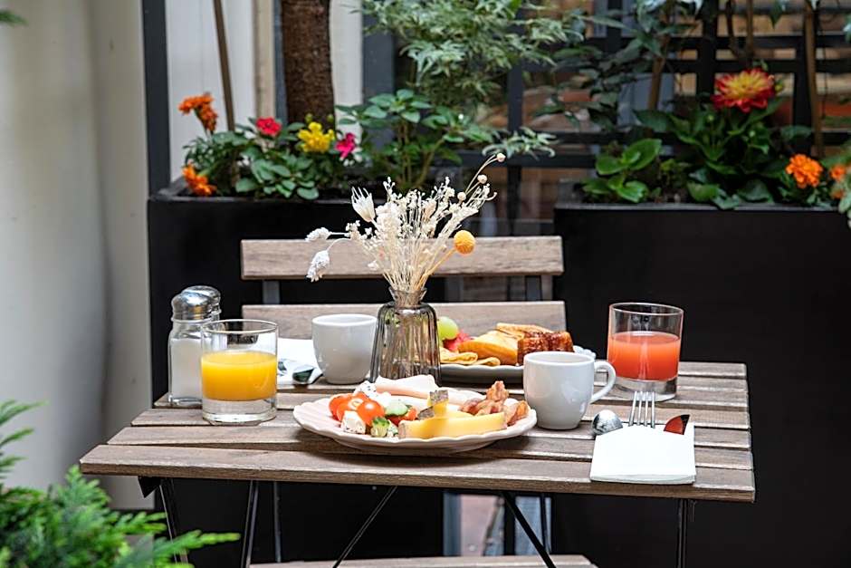 Mercure Paris Montparnasse Raspail