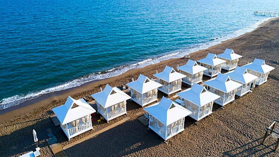 Gardenya Lara Suit Hotel