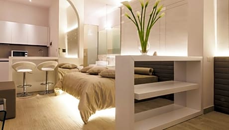 Suite (2 Adults)