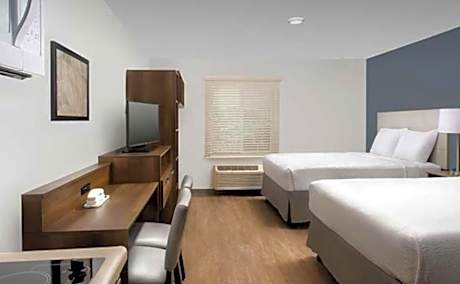 Standard Queen Room with Two Queen Beds - Non Smoking