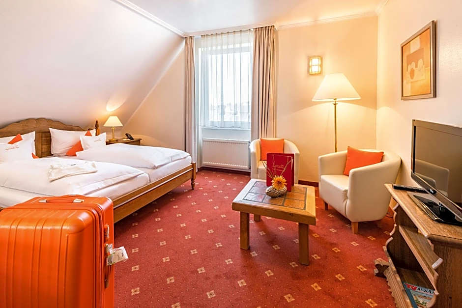 Airport Fashion Hotel