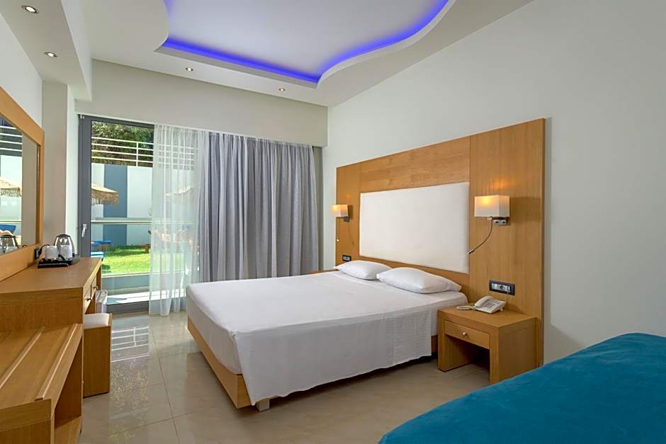 Oceanis Beach Hotel