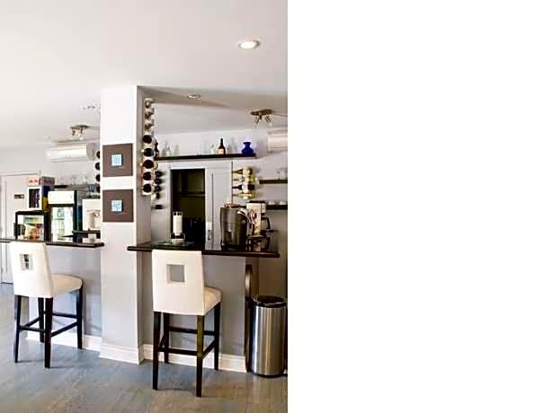 L.A. Sky Boutique Hotel
