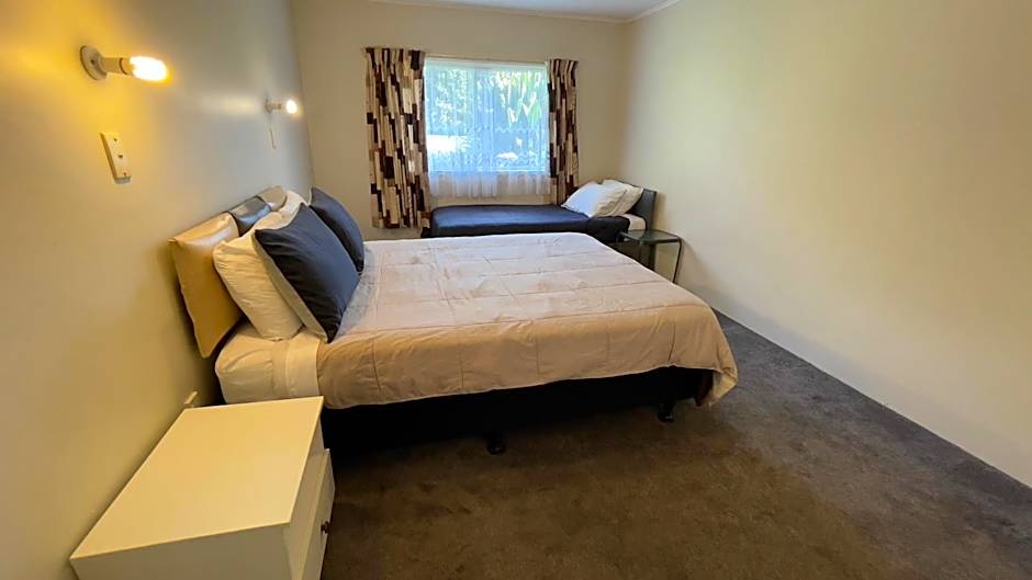 Waiuku Motel