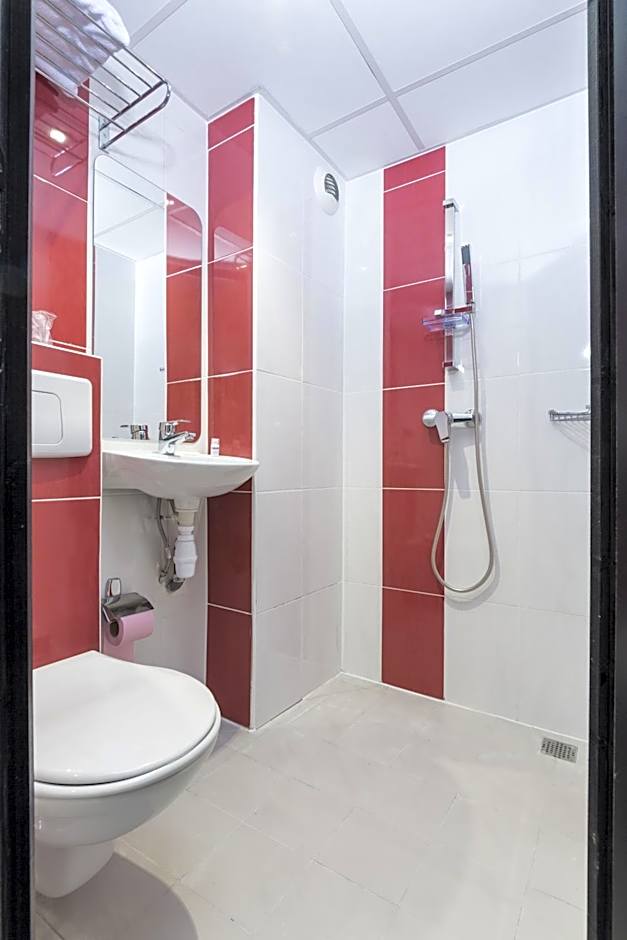 initial by balladins Saint-Quentin / Gauchy