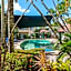 Tradewinds McLeod Holiday Apartments