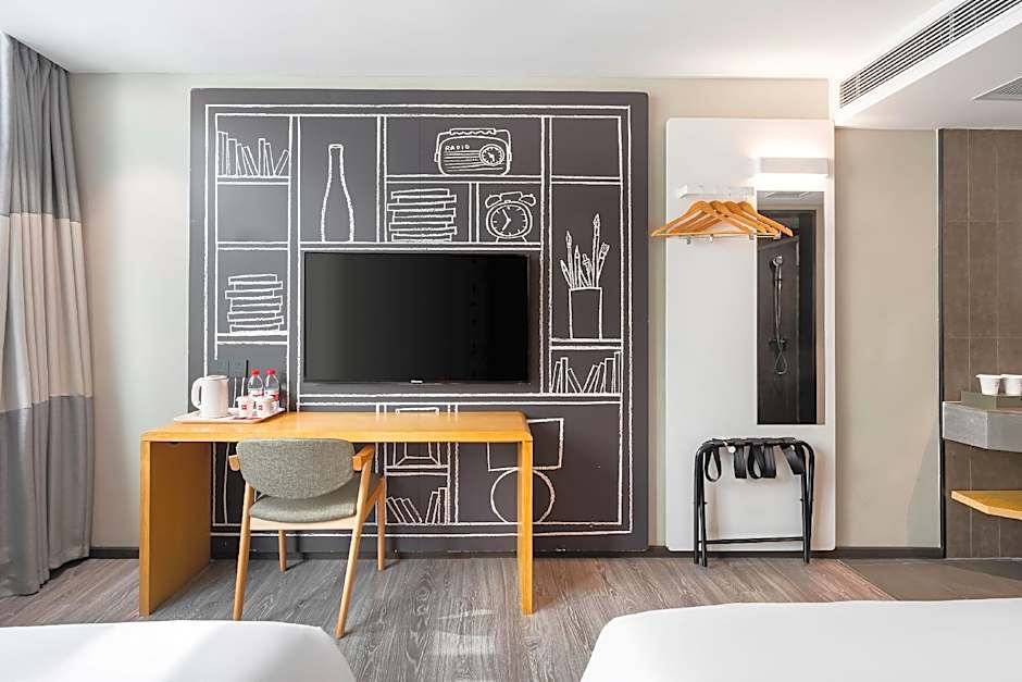 Ibis Shenzhen Nanxin Road Hotel