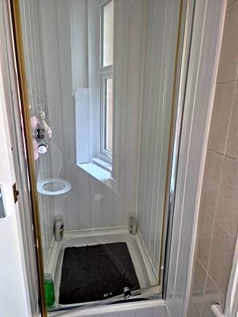 Triple Room with Bathroom