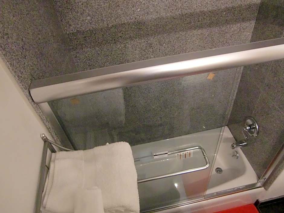 Studios Midtown Manhattan