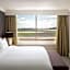 Renaissance by Marriott London Heathrow Hotel