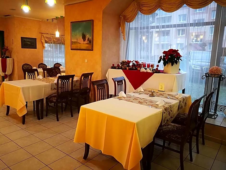 Hotel Mladosť