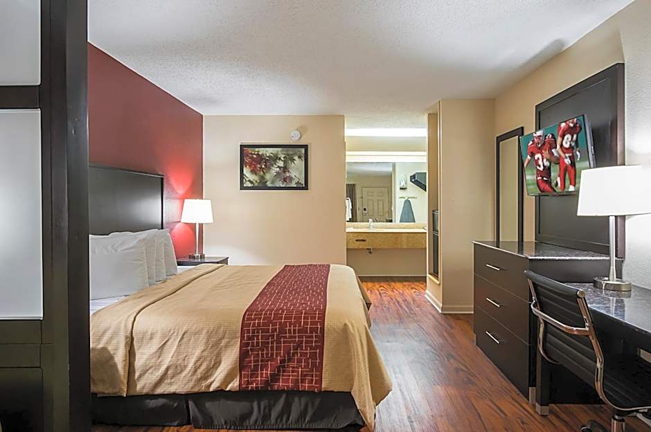 Red Roof Inn & Suites Scottsboro