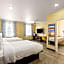 Days Inn & Suites by Wyndham Ft. Worth DFW Airport South