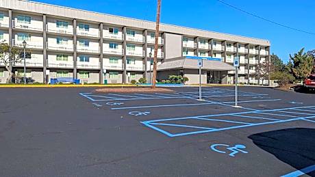 Motel 6-Danvers, MA - Boston North