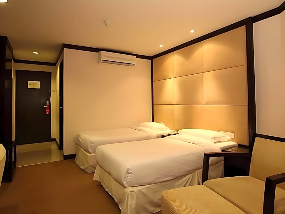 Country Network Hotel