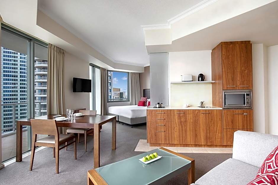 Mantra Legends Hotel