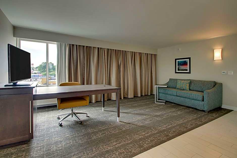 Hampton Inn-By Hilton-Pawtucket RI