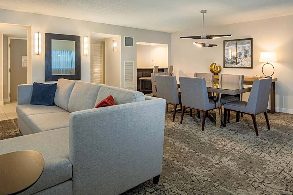 Sheraton Detroit Metro Airport