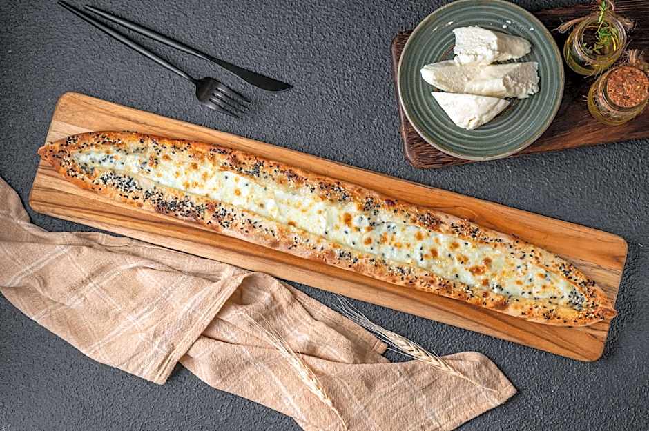 DoubleTree by Hilton Sharjah Waterfront Hotel And Residences