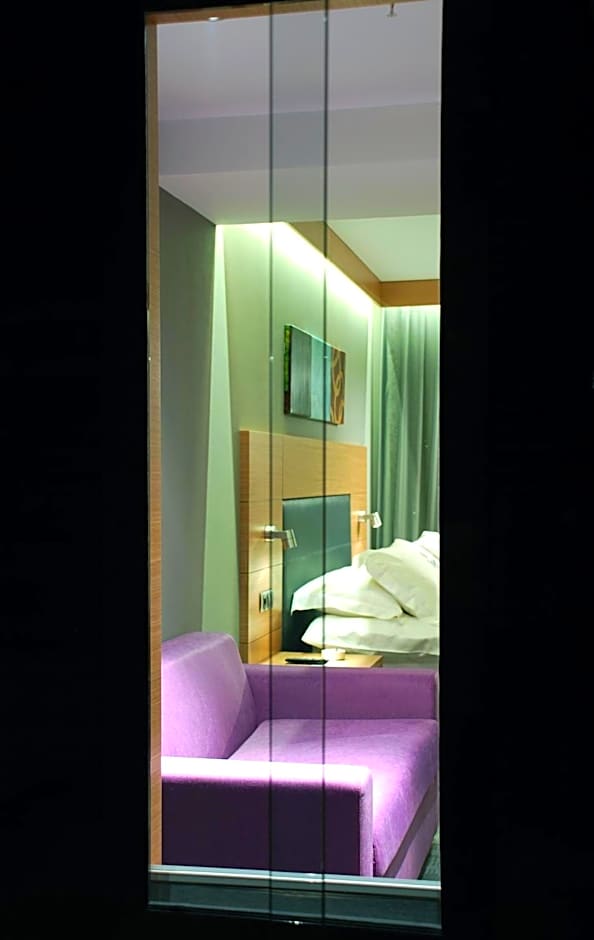 Met Boutique Hotel