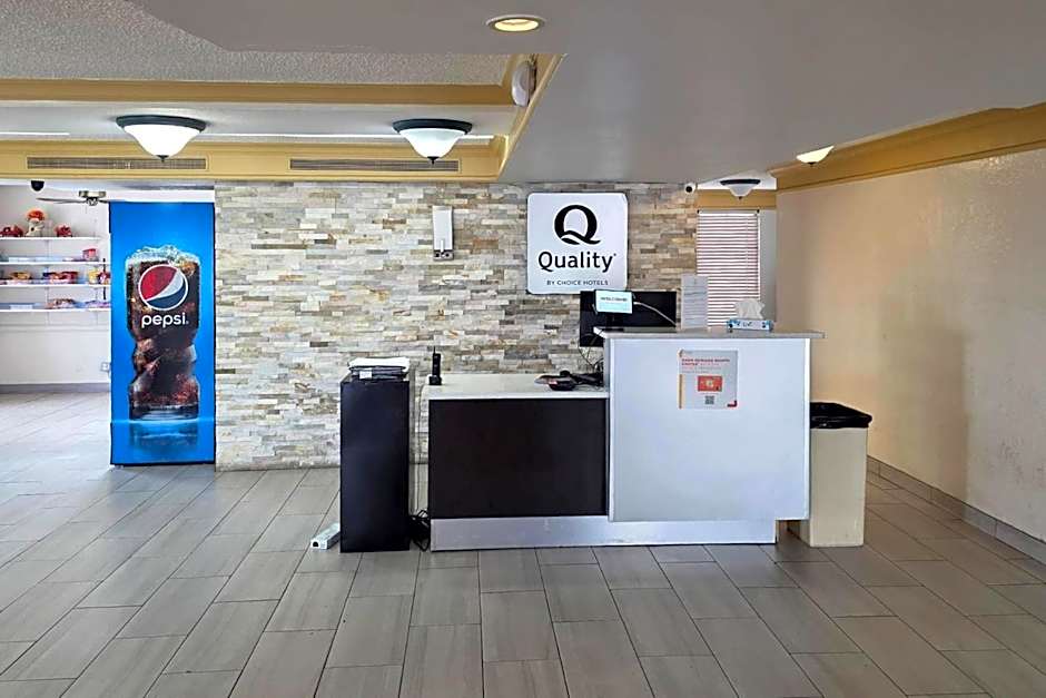 Quality Inn Aurora Denver