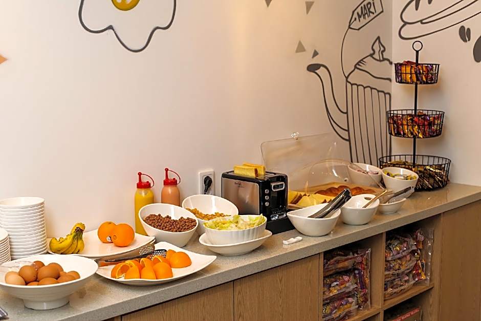 Jeonju Mari Hotel Park Store