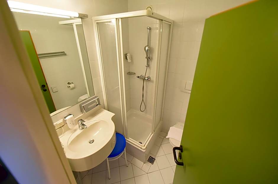 Hotel Neutor Express