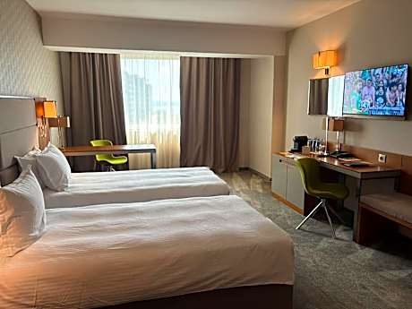 Executive Room 2 Single Beds, 39 Sqm, Free Wifi, Central Air Conditionning, Shower