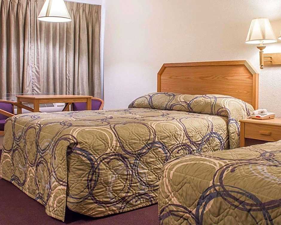 Rodeway Inn Silver Creek Inn