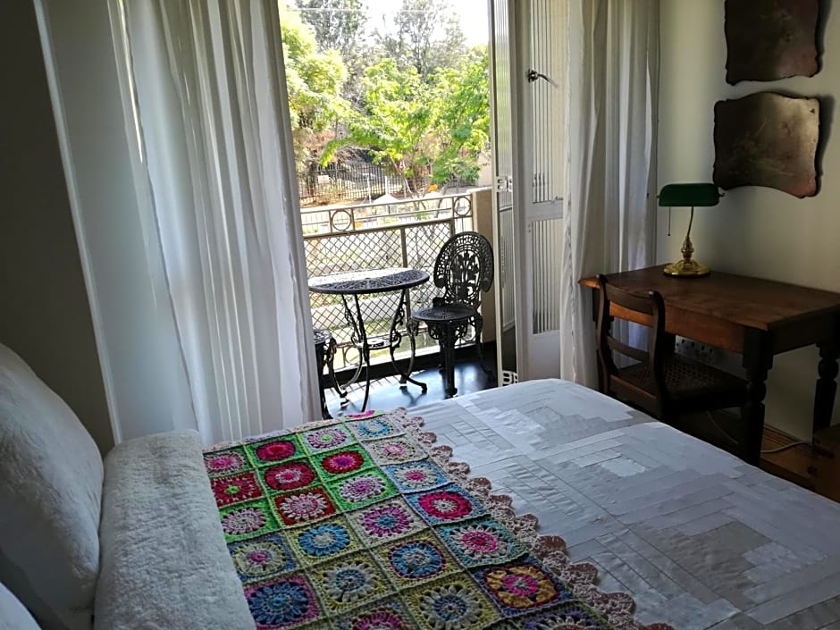 29onTait Guest House