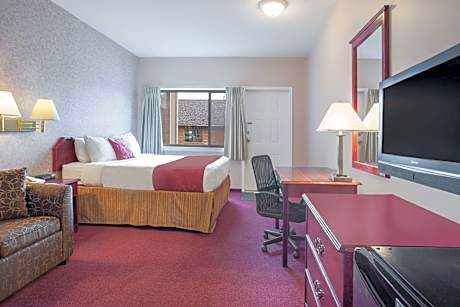 Queen Room - Disability Access/Non-Smoking