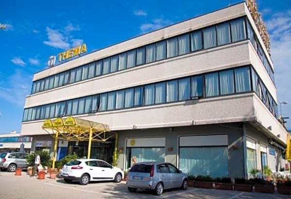 Hotel Thema