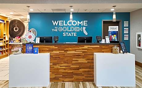 Hampton Inn & Suites Salinas