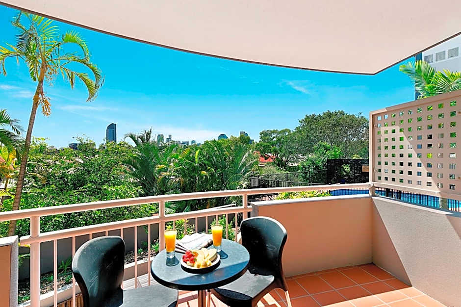 The Wellington Apartment Hotel