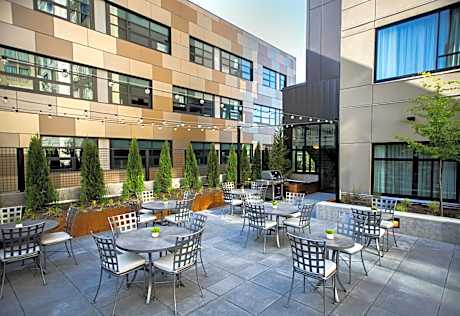 Staybridge Suites Seattle Downtown - Lake Union By IHG