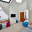 Villa 21 by Victus