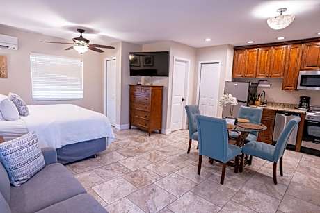 King Villa Unit 106