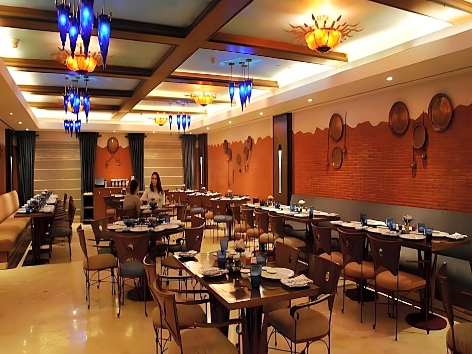 Radisson Hotel Varanasi