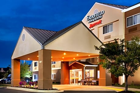 Fairfield Inn & Suites by Marriott Lansing West