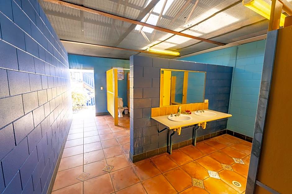 Cool Bananas Backpackers