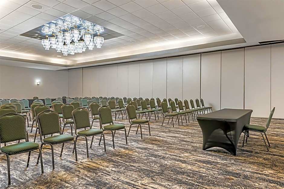 Best Western Plus Eau Claire Conference Center