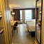 Hotel Executive Suites