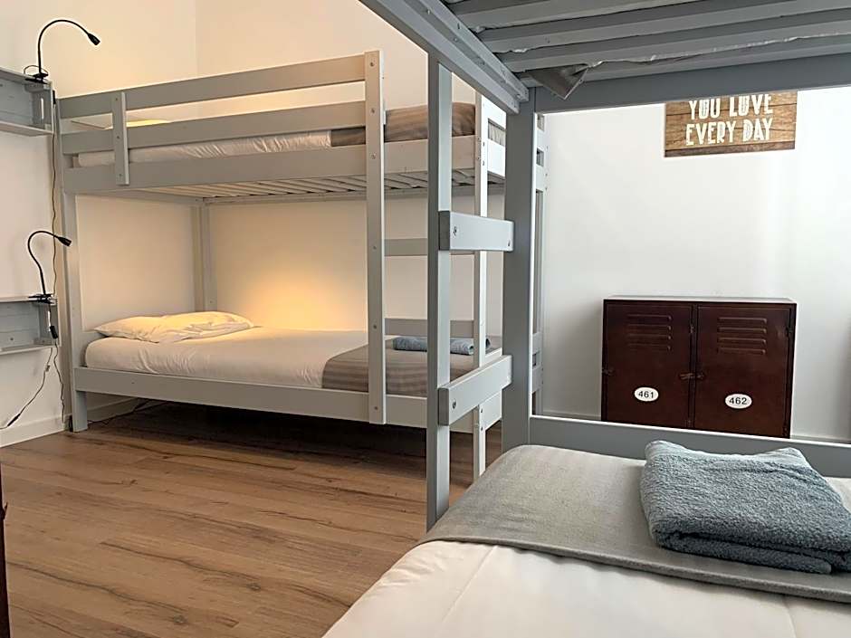 Almograve Beach Hostel